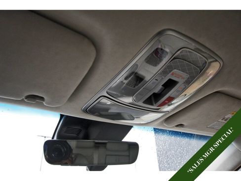Used 2025 Genesis GV70 3.5T Sport w/ Sport Prestige Package AWD/4WD image 23