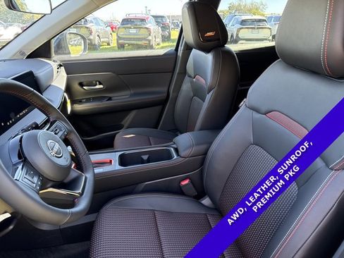 New 2026 Nissan Kicks SR w/ SR Premium Package image 4