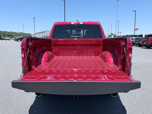 New 2026 RAM 1500 Big Horn AWD/4WD image 7