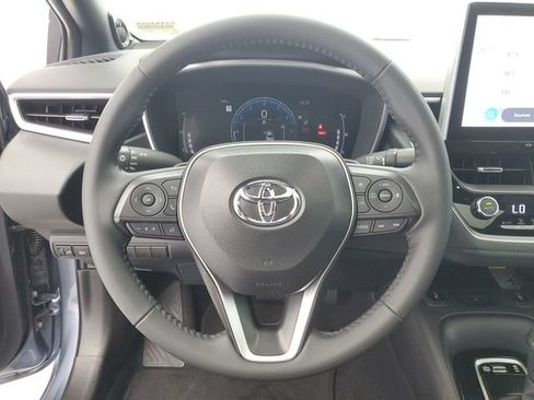 Used 2025 Toyota Corolla XSE FWD image 22