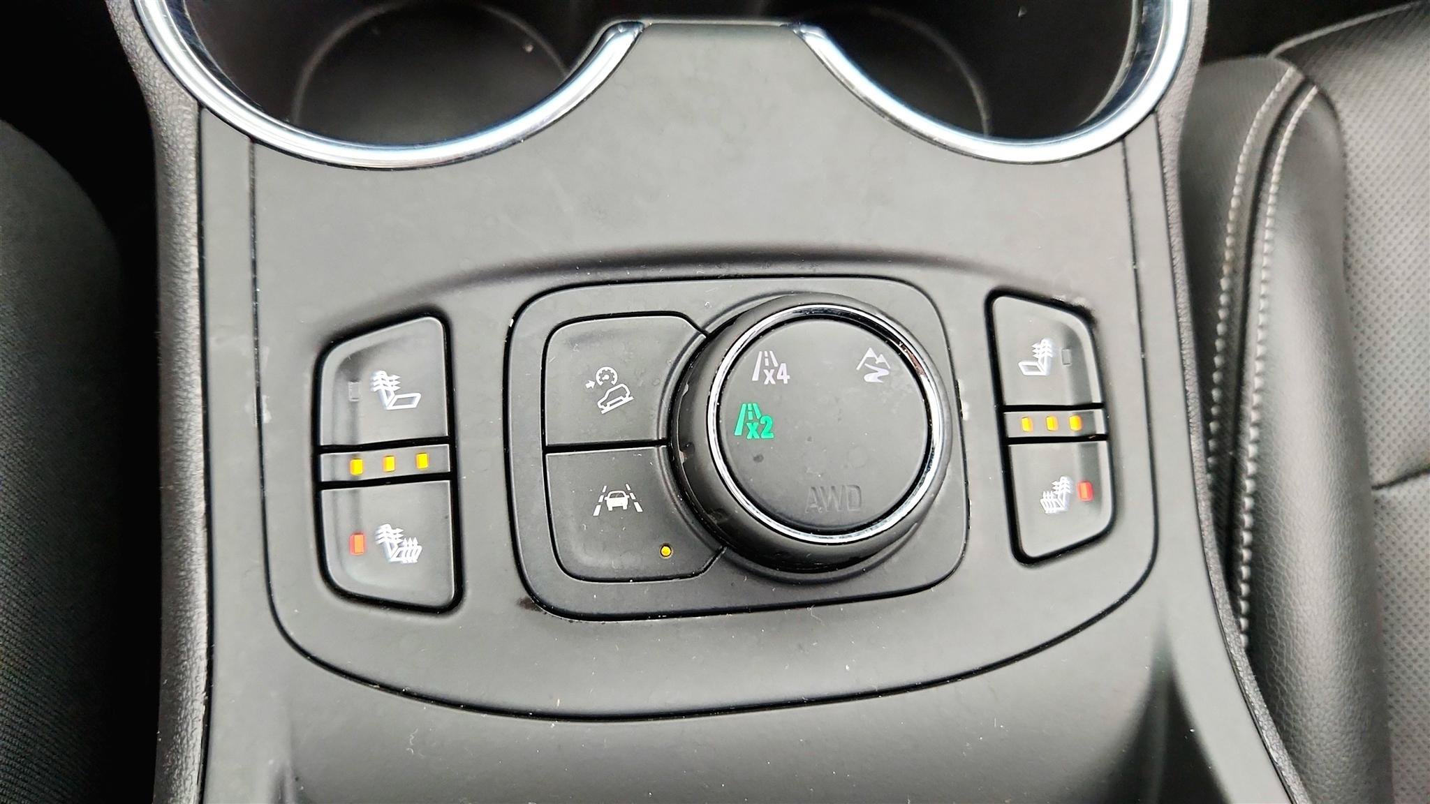 Used 2024 GMC Terrain SLT AWD/4WD image 37