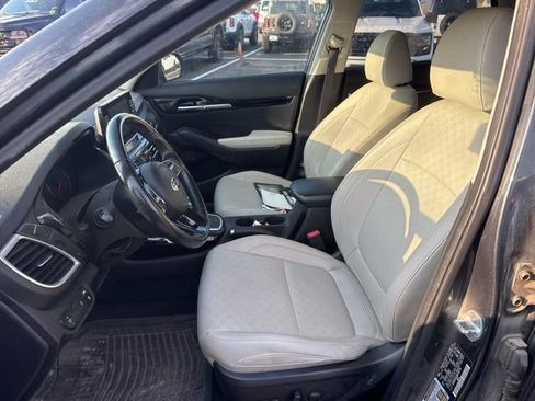 Used 2021 Kia Seltos EX image 11