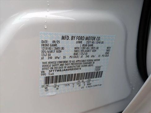 New 2025 Ford Maverick XLT w/ 4K Tow Package image 16