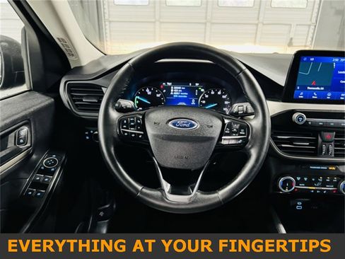 Used 2022 Ford Escape SE w/ Convenience Package image 6