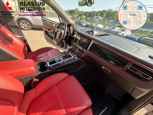 Used 2021 Porsche Macan S AWD/4WD image 58