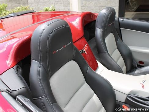 Used 2011 Chevrolet Corvette Grand Sport w/ Preferred Equipment Group RWD image 28