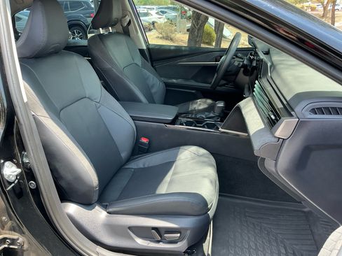 Used 2026 Toyota Camry XLE w/ Premium Plus Package FWD image 19