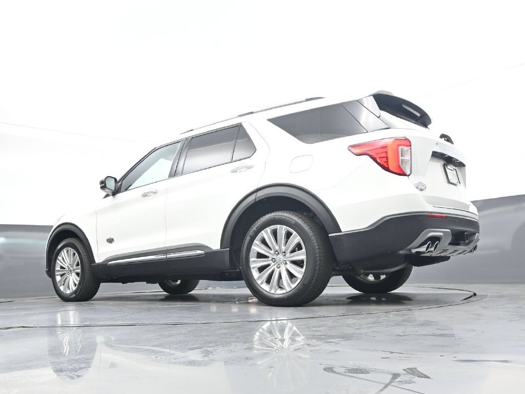 Used 2023 Ford Explorer King Ranch w/ Technology Package AWD/4WD image 35