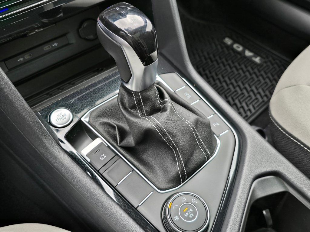 New 2026 Volkswagen Taos SE AWD/4WD image 34