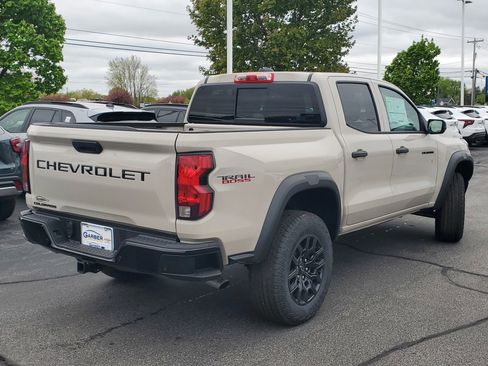 New 2026 Chevrolet Colorado Trail Boss AWD/4WD image 2
