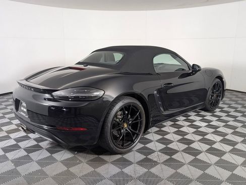 Certified 2023 Porsche 718 Boxster image 7