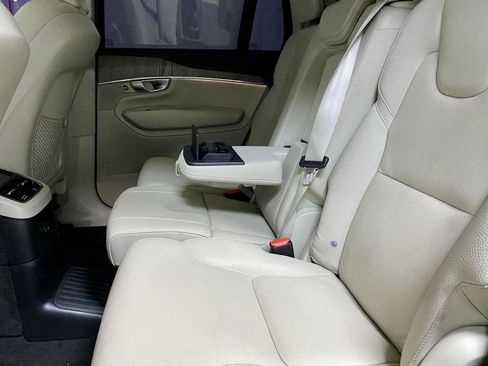 Used 2024 Volvo XC90 T8 Plus AWD/4WD image 20
