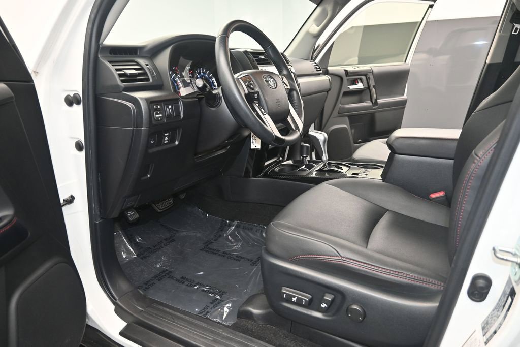 Used 2019 Toyota 4Runner TRD Pro AWD/4WD image 13