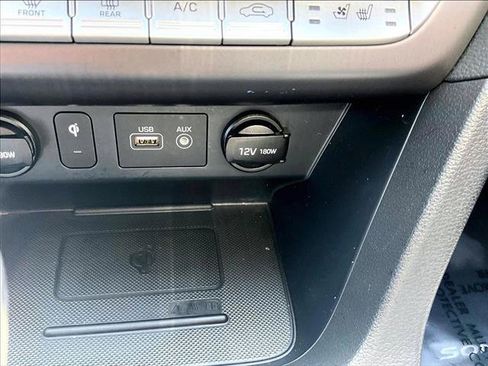 Used 2018 Hyundai Sonata Limited FWD image 26