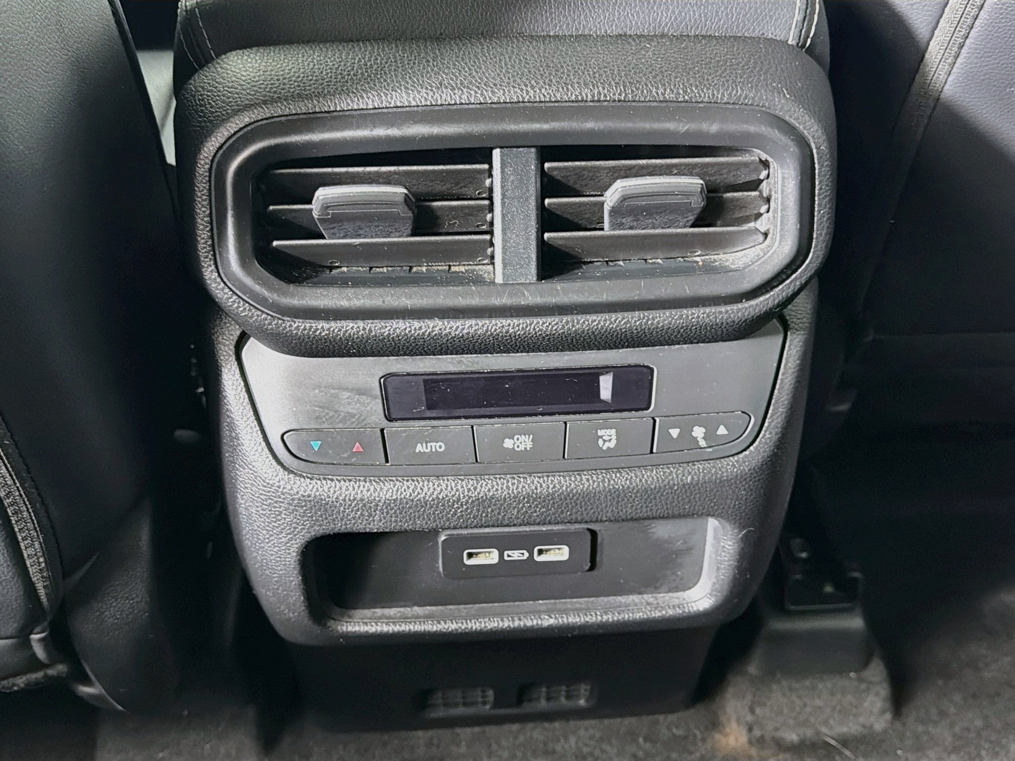 Used 2023 Honda Pilot EX-L image 27