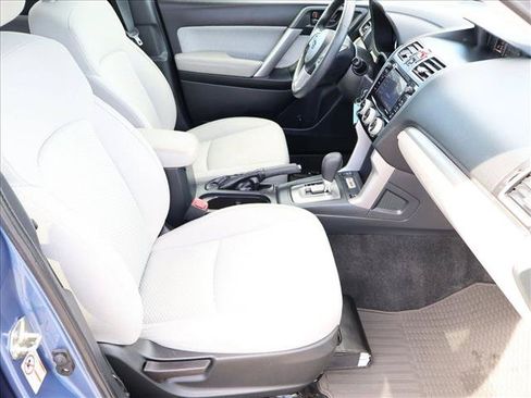 Used 2018 Subaru Forester 2.5i Premium AWD/4WD image 28
