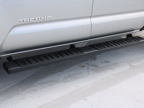 Used 2023 Toyota Tacoma SR5 image 11