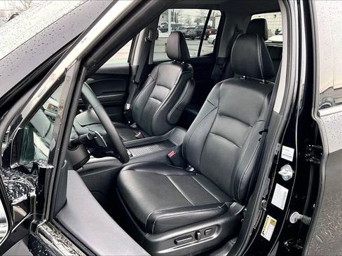 Used 2023 Honda Ridgeline RTL-E image 10