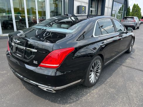 Used 2018 Genesis G90 5.0 Ultimate AWD/4WD image 11