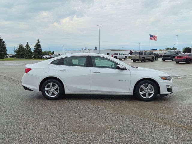 Used 2024 Chevrolet Malibu LT FWD image 4