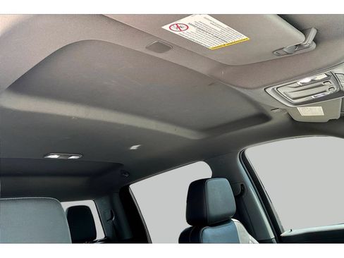 Used 2022 Chevrolet Silverado 3500 LTZ AWD/4WD image 27