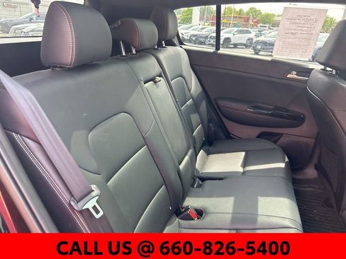 Used 2021 Kia Sportage S w/ S AWD Premium Package image 7