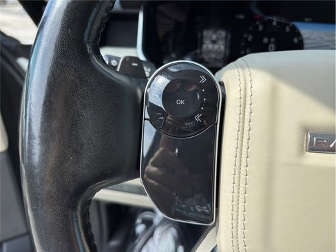 Used 2018 Land Rover Range Rover image 26