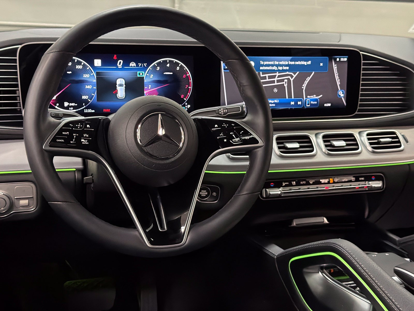 Used 2025 Mercedes-Benz GLE 450 4MATIC image 36