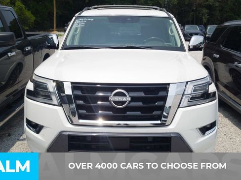 Used 2022 Nissan Armada Platinum w/ Captain's Chairs Package AWD/4WD image 2
