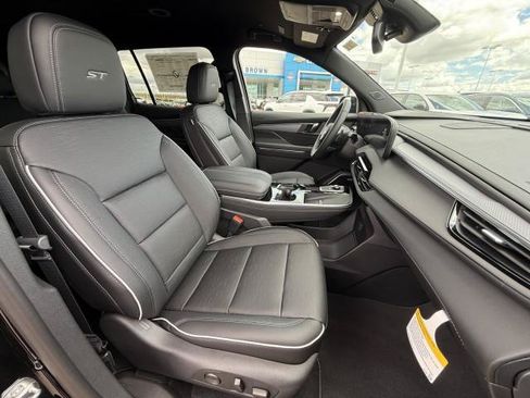 New 2026 Buick Enclave Sport Touring FWD image 35
