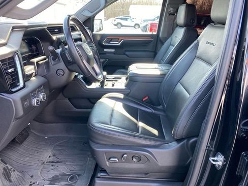 Used 2022 GMC Sierra 1500 Denali w/ Denali Reserve Package image 9