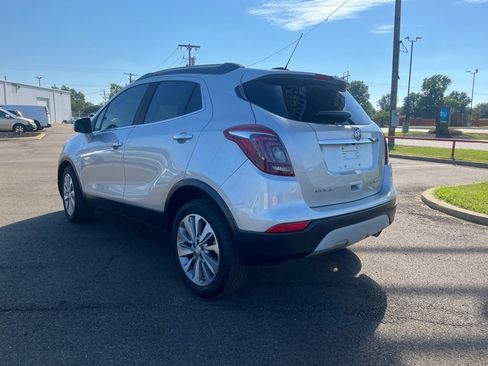 Used 2018 Buick Encore Preferred image 4