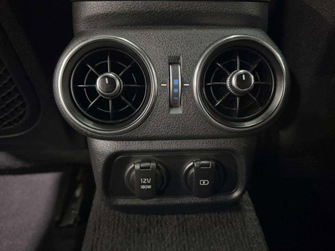 Used 2019 Kia Stinger GT1 image 43