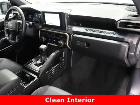 Used 2024 Toyota Tacoma SR image 33