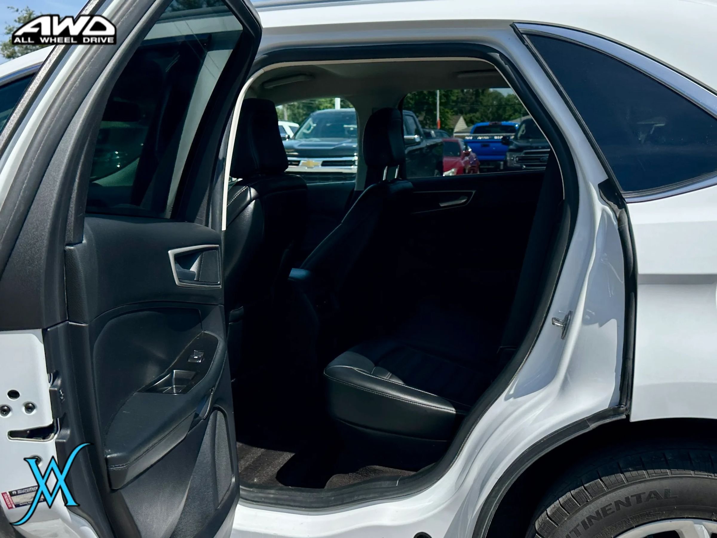 Used 2020 Ford Edge SEL w/ Cold Weather Package AWD/4WD image 20