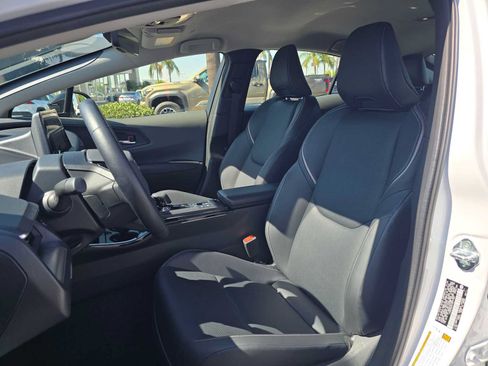 Certified 2026 Toyota Prius XLE FWD image 23
