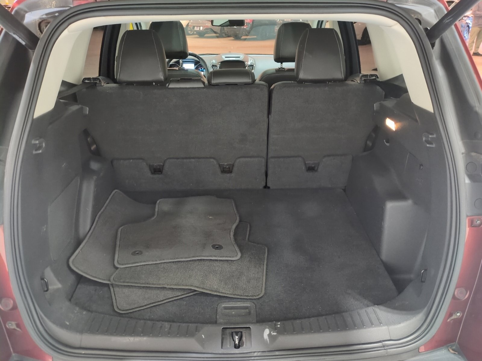 Used 2014 Ford Escape Titanium w/ Equipment Group 401A FWD image 13