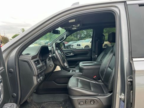 Used 2021 Chevrolet Tahoe LT w/ LT Signature Package image 27