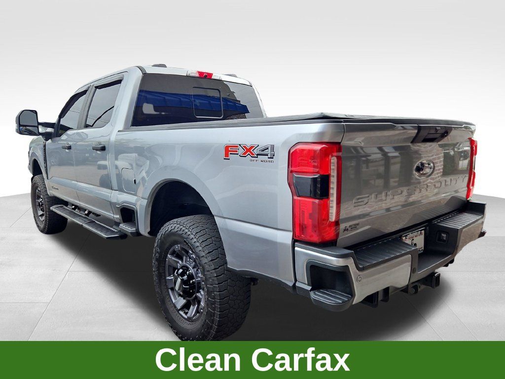 Used 2024 Ford F250 XL w/ STX Appearance Package AWD/4WD image 4