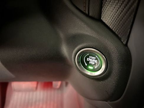 Used 2020 GMC Sierra 1500 AT4 w/ AT4 Premium Package image 17