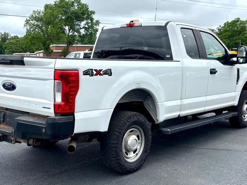 Used 2019 Ford F250 XL w/ Power Equipment Group image 6