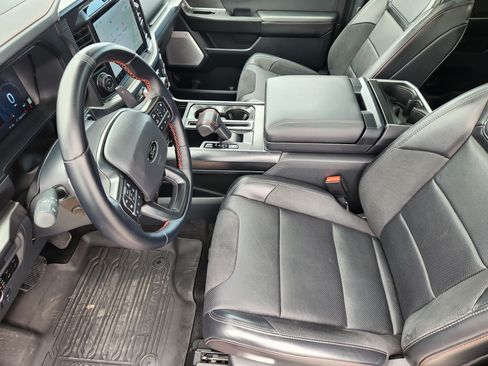 Used 2025 Ford F150 Raptor AWD/4WD image 13