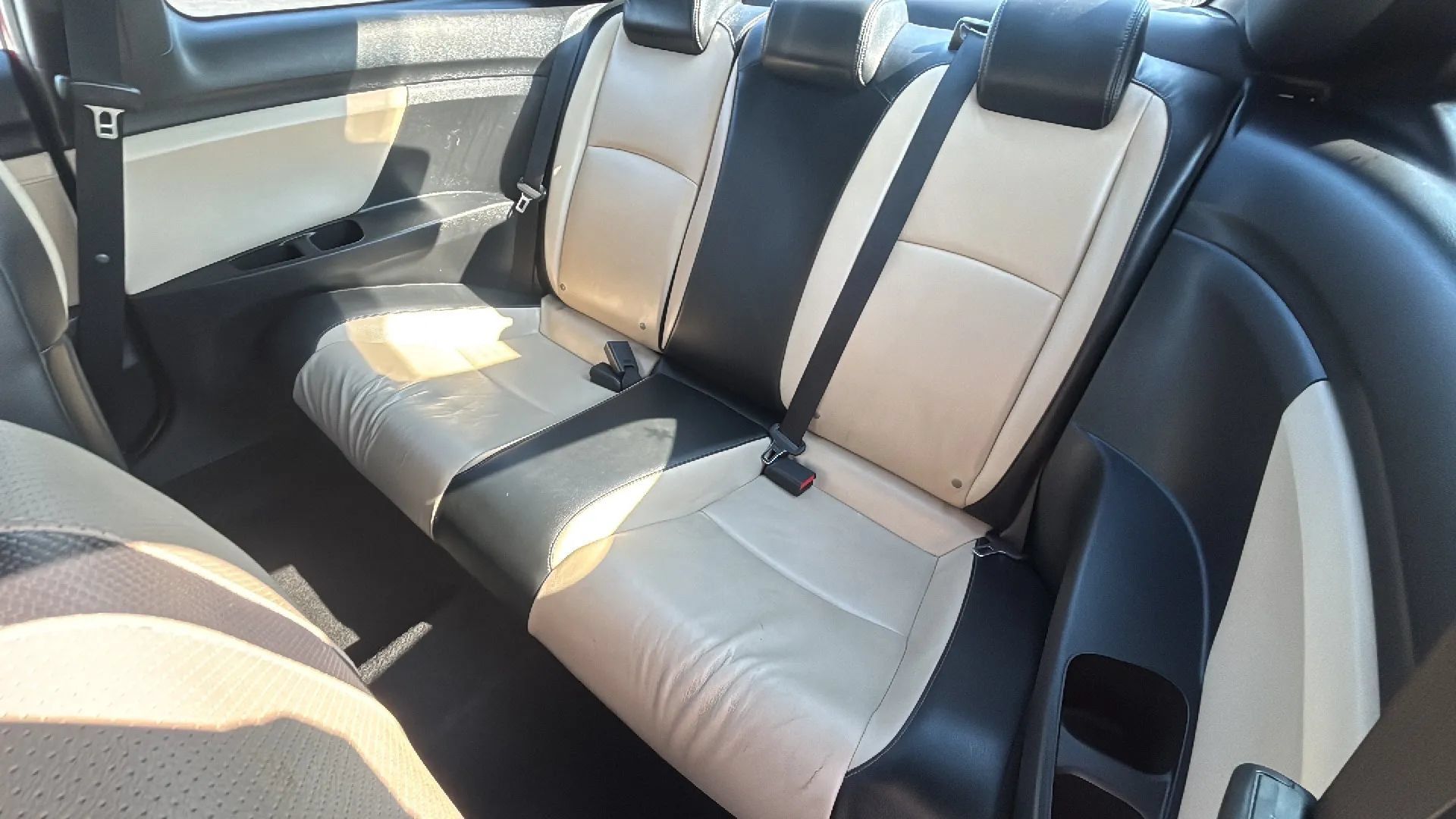 Used 2017 Honda Civic EX-L image 23