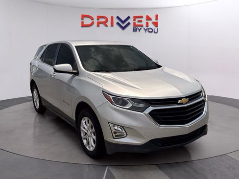 Used 2020 Chevrolet Equinox LT FWD image 7
