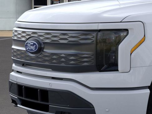 New 2025 Ford F150 Lightning Lariat image 17
