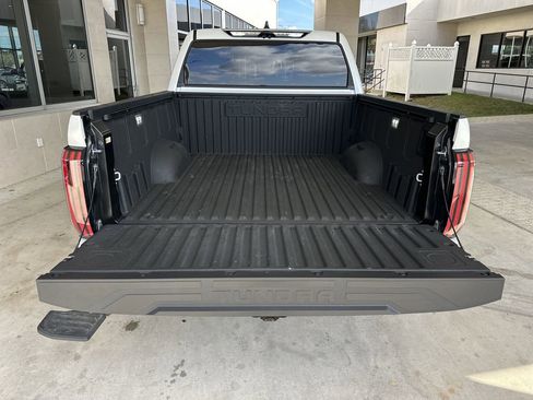 Used 2025 Toyota Tundra Platinum image 32