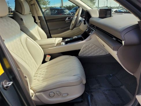 Used 2023 Genesis GV80 3.5T w/ Prestige Matte Package image 18