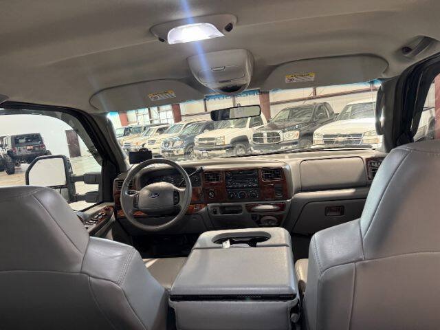 Used 2004 Ford F250 Lariat AWD/4WD image 20
