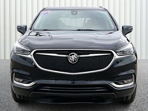 Used 2019 Buick Enclave Premium image 2