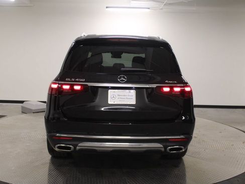 Used 2024 Mercedes-Benz GLS 450 4MATIC image 6